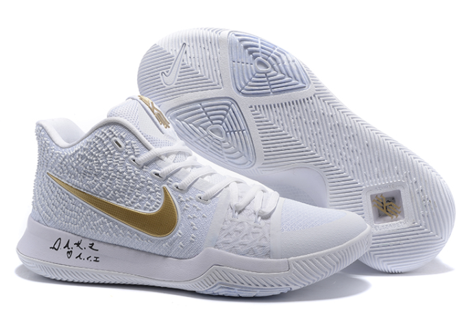 Nike Kyrie 3 White Metallic Gold Christmas Day